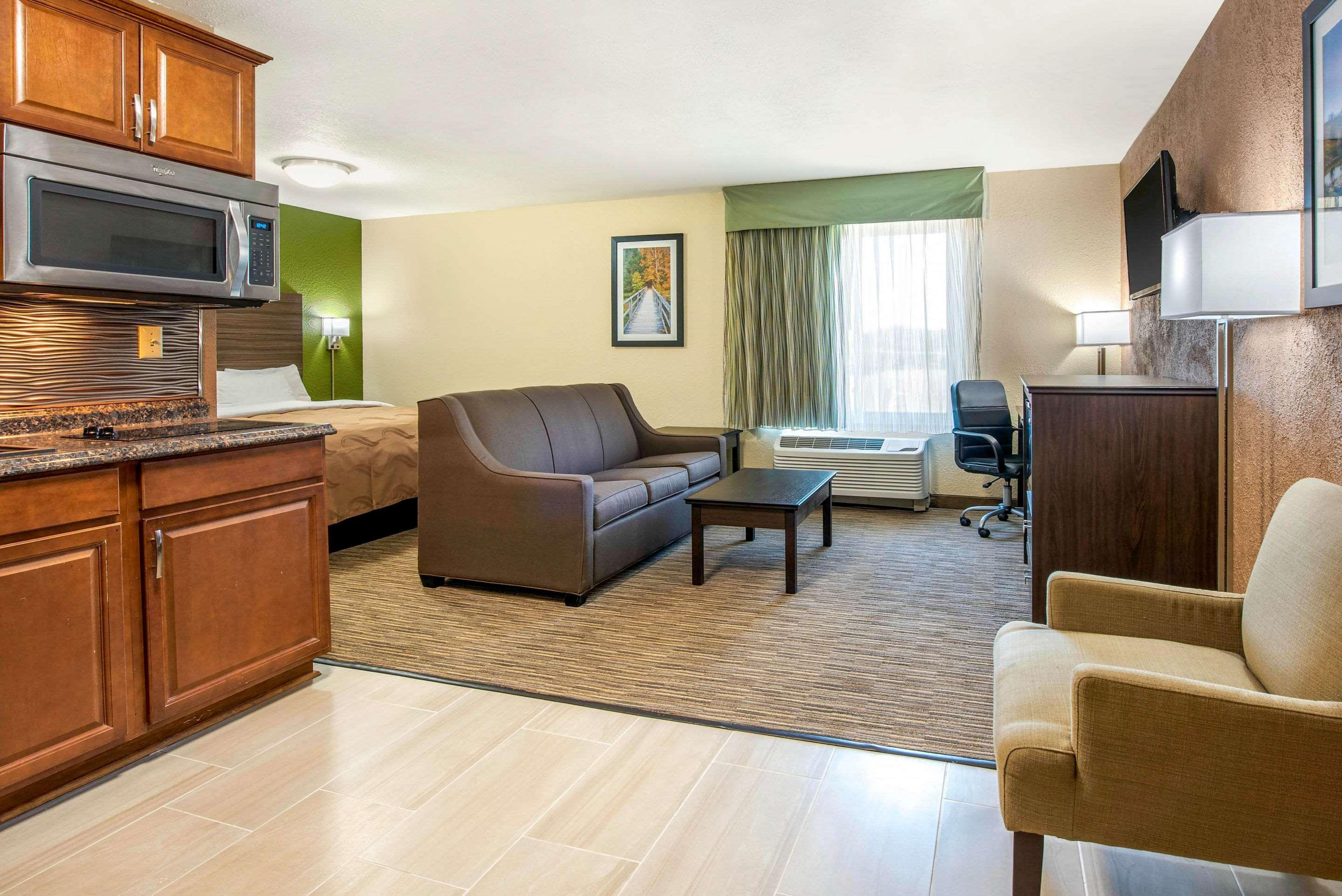 Quality Inn & Suites Brandenburg - Fort Knox מראה חיצוני תמונה