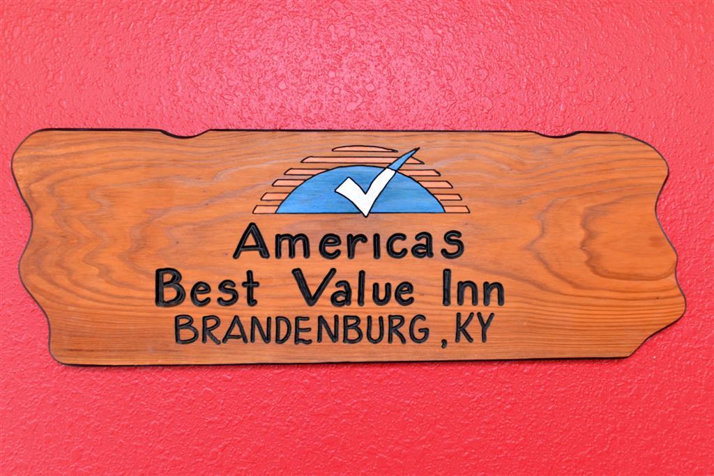 Quality Inn & Suites Brandenburg - Fort Knox שירותים תמונה